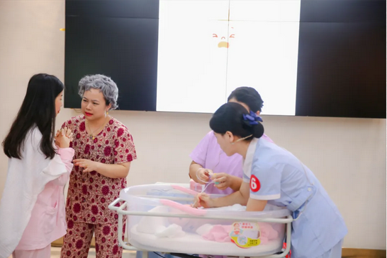 深圳月子中心第六屆“天使杯”母嬰護理技能大賽8 深圳月子中心第六屆“天使杯”母嬰護理技能大賽8
